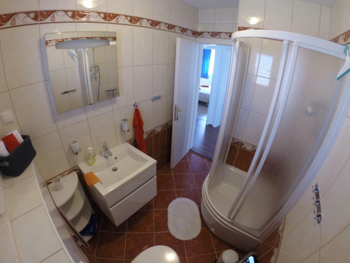 Apartment Olic 罗戈兹尼察 外观 照片