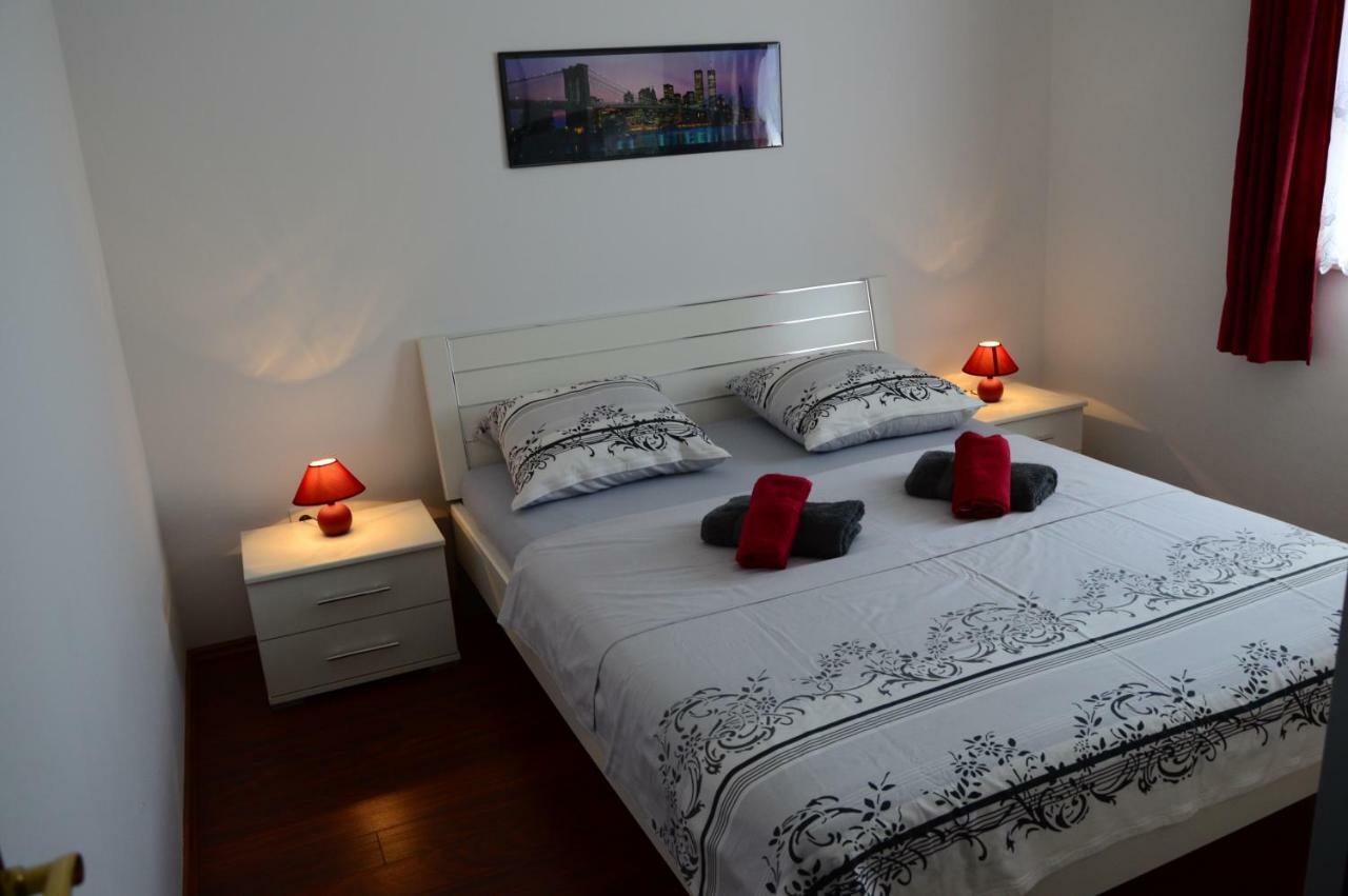 Apartment Olic 罗戈兹尼察 外观 照片